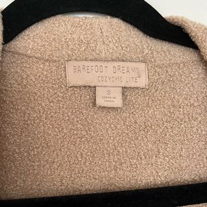 Barefoot dreams sweater
